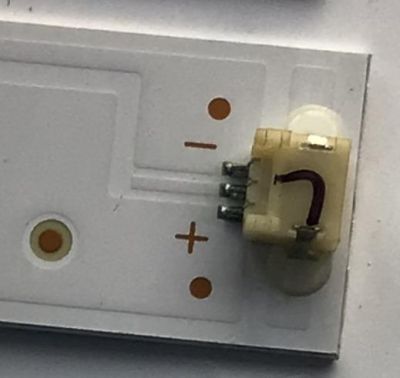 KIT DE LED'S PARA TV RCA (14 PIEZAS) / NUMERO DE PARTE D75030801AM-S / JJ-0667-D75030801AM-S 200320 / E486558 / TV23010301 / M196A3W47H2 / 200413JA4 / PANEL HV750QUBN9D / MODELO RNSMU7536 - Imagen 2